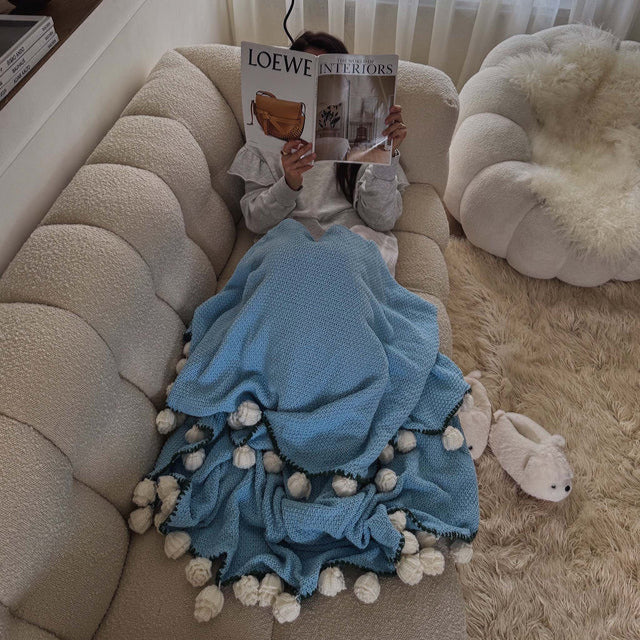 Blomfilt™ – Handvirkad bukett som blir till en filt